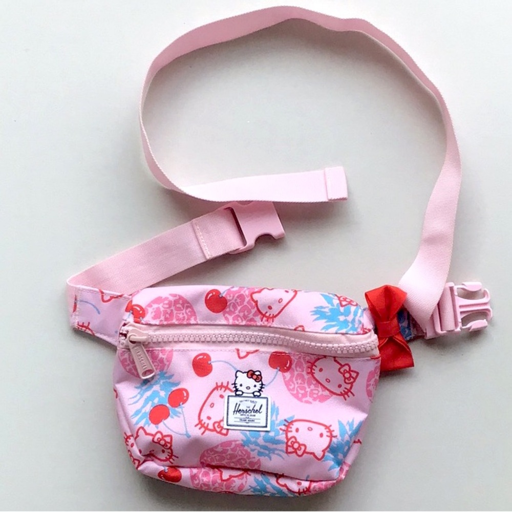 Herschel Supply & Co. x Hello Kitty fifteen pineapple cherry belt bag Fanny pack